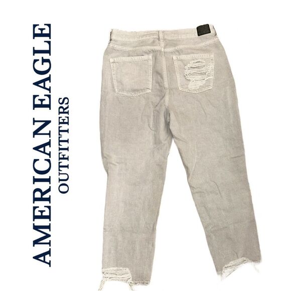 American Eagle Outfitters Distressed Light Gray Wash Mom Jeans - Size 16 Regular - Picture 2 of 3